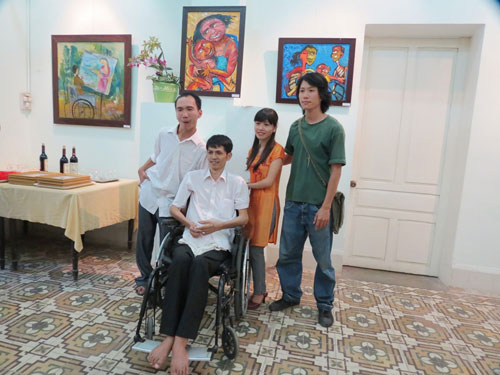 “Aspiration” exhibition by 6 disabled artists