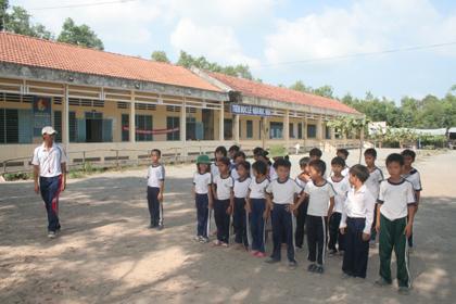 Khắc phục tình trạng thiếu, thừa giáo viên ở An Giang