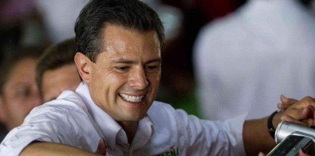 Mexique Enrique Peña Nieto est officiellement élu président