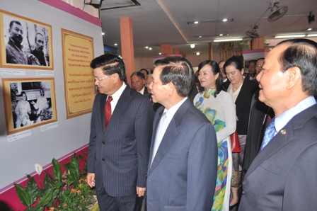 Photo exhibition about Vietnam-Lao friendship in Ho Chi Minh City