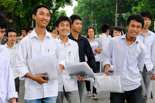Những ngày thi đại học đầu tiên tại Hà Nội