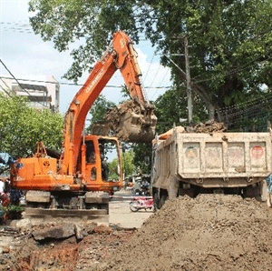 16 billion USD needed for infrastructure each year