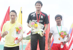 Top athletes fulfill their billing