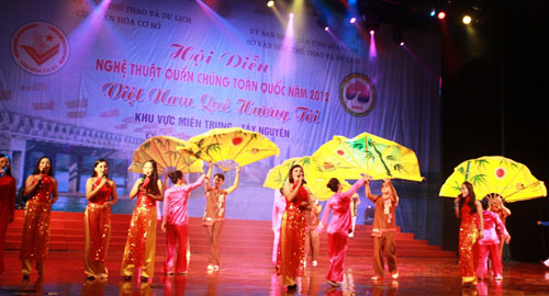 Bế mạc hội diễn nghệ thuật quần chúng toàn quốc năm 2012 khu vực miền Trung - Tây Nguyên