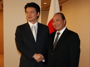 越南与日本的伙伴关系日益全面发展