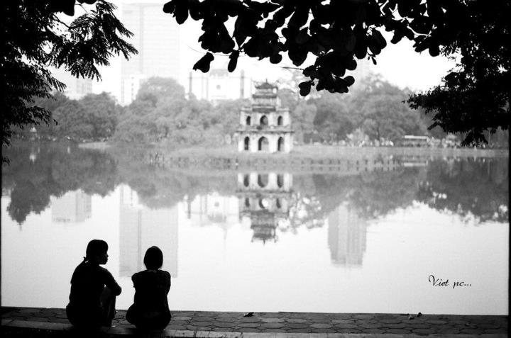 My Hanoi through the eyes of Viet pho co