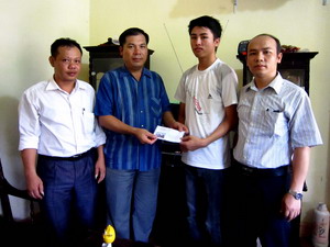 Bí quyết của chàng thủ khoa nghèo hiếu học xứ Thanh