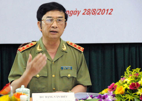 Lãnh đạo Bộ Công an giao lưu trực tuyến với bạn đọc Báo điện tử Đảng Cộng sản Việt Nam