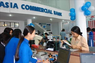 S P highlights Vietnam’s economic improvements