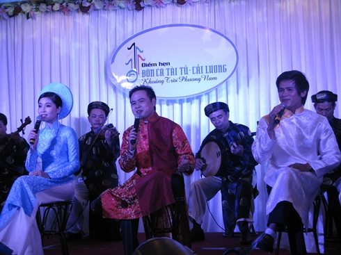Un espace du Sud pour rendez-vous du Don ca tai tu – Cai luong à Hanoi