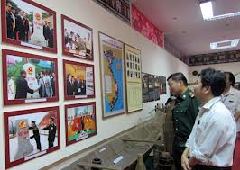 Vietnam-Laos expo sur la culture dans les zones frontalières