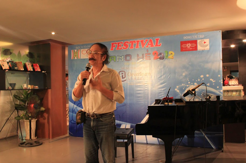 Hướng tới ngày hội Piano Hè 2012