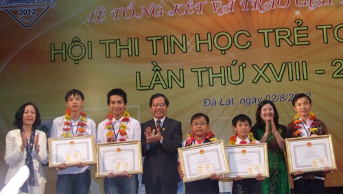 Kết thúc Hội thi Tin học Trẻ toàn quốc lần thứ XVIII
