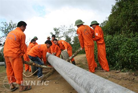 Tháng 7 2012, tình hình cung cấp điện ổn định, an toàn, hiệu quả