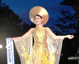 Lai Huong Thao, sacrée Reine d Asie-Pacifique