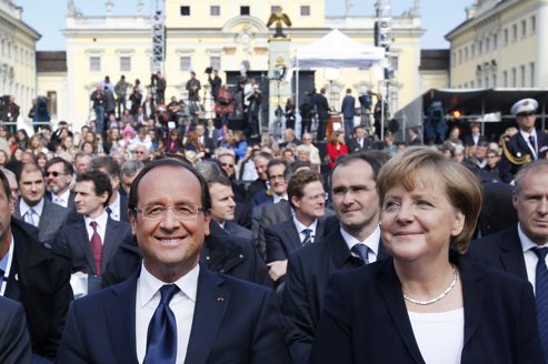 Hollande et Merkel exaltent l amitié franco-allemande