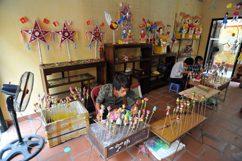 Mid-Autumn Festival being held in Hanoi’s Old Quarter
