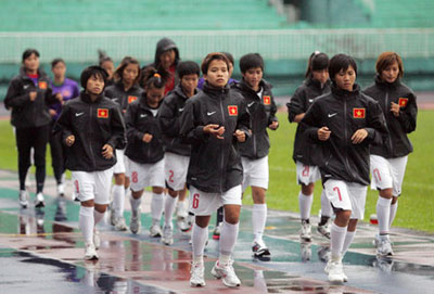 东南亚女子足球锦标赛拉开帷幕