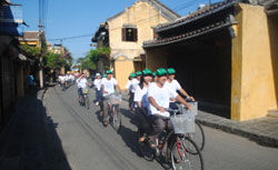 Hoi An launches car-free campaign