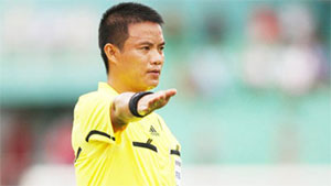 Five Vietnamese to become FIFA referees next year