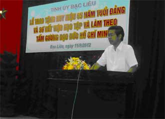 Tỉnh ủy Bạc Liêu Sơ kết Cuộc vận động Học tập và làm theo tấm gương đạo đức Hồ Chí Minh