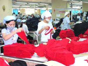 Vietnam’s total export and import turnover surpasses USD157 billion