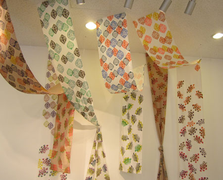 Exhibition introduces Japanese paper-cutting art