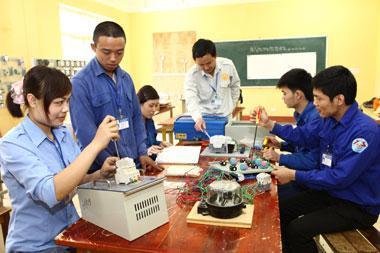 Hưng Yên Chú trọng dạy nghề, tạo việc làm cho thanh niên nông thôn