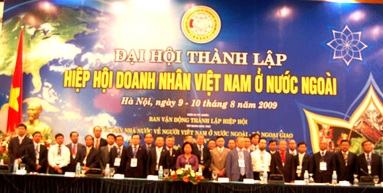 Phát huy vai trò của các doanh nhân Việt Nam ở nước ngoài trong sự nghiệp phát triển đất nước