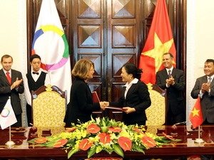 Signature d’un accord entre le gouvernement vietnamien et l’OIF