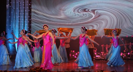 Vietnam – Thailand art performance in Hanoi