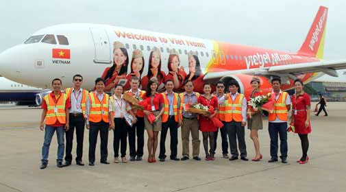 VietJetAir flies six new Airbus aircraft