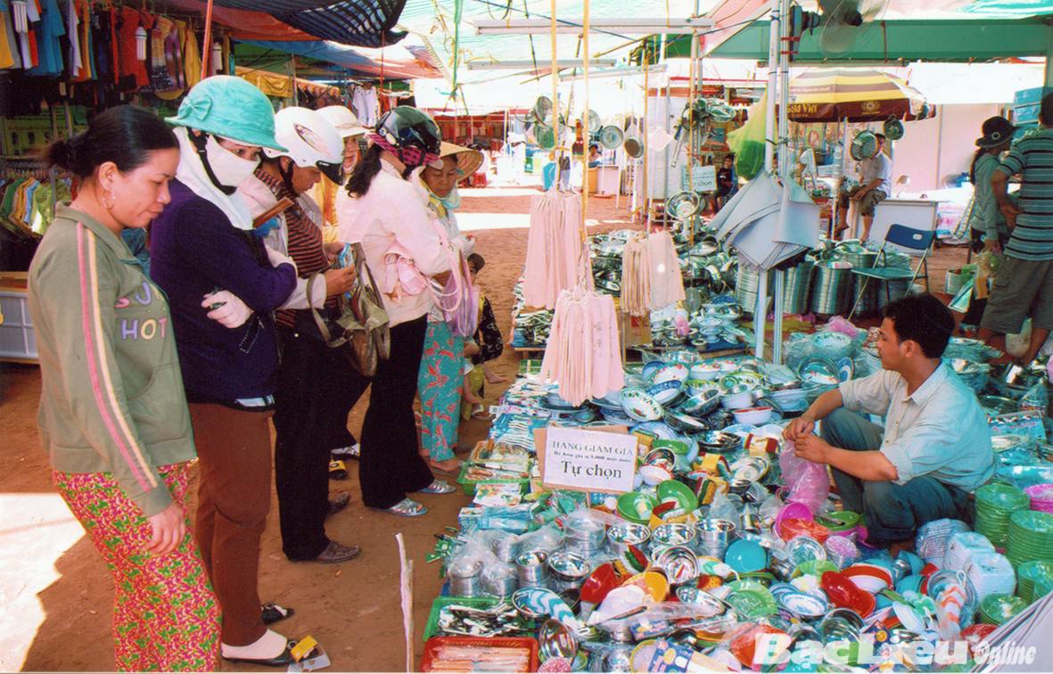 Đưa hàng Việt về nông thôn Doanh nghiệp bị địa phương làm khó
