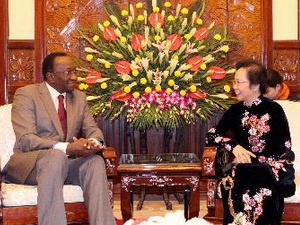 Le Vietnam fait grand cas de ses relations avec l’OIF