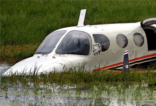 Crash d’avion au Laos au moins 44 morts
