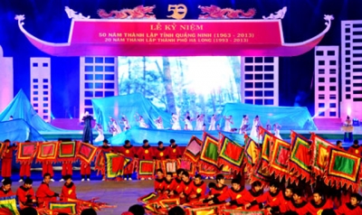 广宁省建省50周年纪念典礼昨晚隆重举行