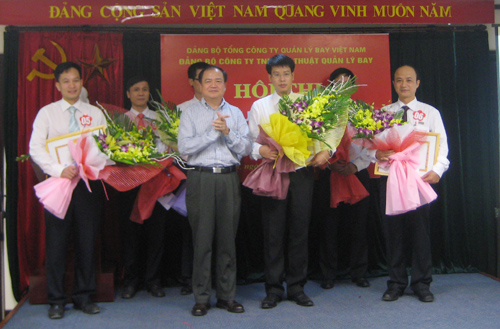 Ghi nhận thêm 10 Bí thư Chi bộ giỏi