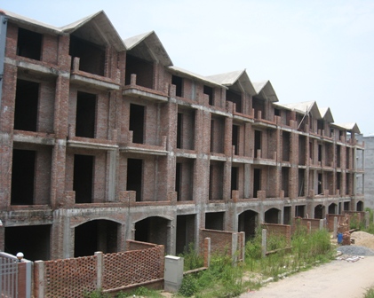 Tháo gỡ khó khăn cho chủ đầu tư các dự án phát triển nhà ở, đầu tư kinh doanh bất động sản