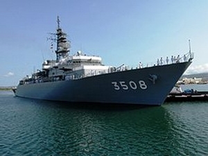 Japanese naval ships visit in Myanmar