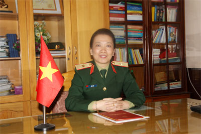 Phụ nữ Quân đội học tập và làm theo lời Bác