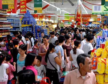 Vietnam striving to develop modern retail industry