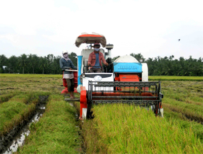 Quang Ninh invests in agricultural mechanization
