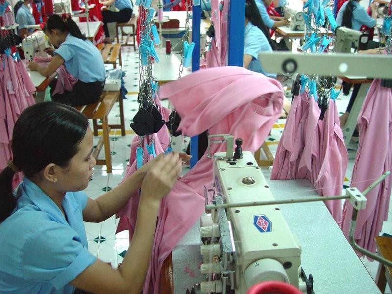 Exports to hit USD131 billion in 2013