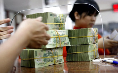 Interest rates key to bolstering bank - business ties