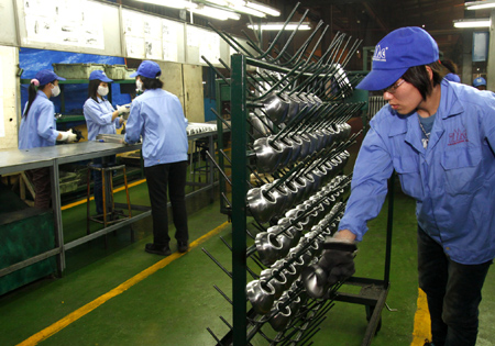 Hanoi re-recognizes major industrial products for 2013