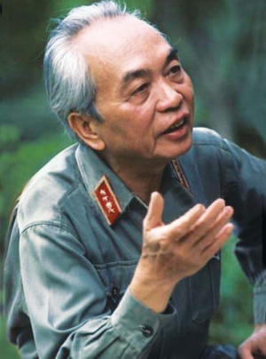 Exposition photographique sur la vie du Général Vo Nguyen Giap