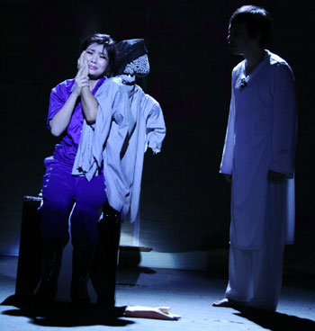 Vietnamese artists tour RoK and India for performances and exchanges