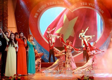 Music event celebrates Vietnam’s 90 million population