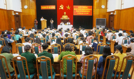 Bí thư Thành ủy Đà Nẵng Phải mạnh dạn, tin tưởng giao việc cho cán bộ nữ