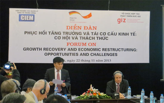 “Growth recovery and economic restructuring”